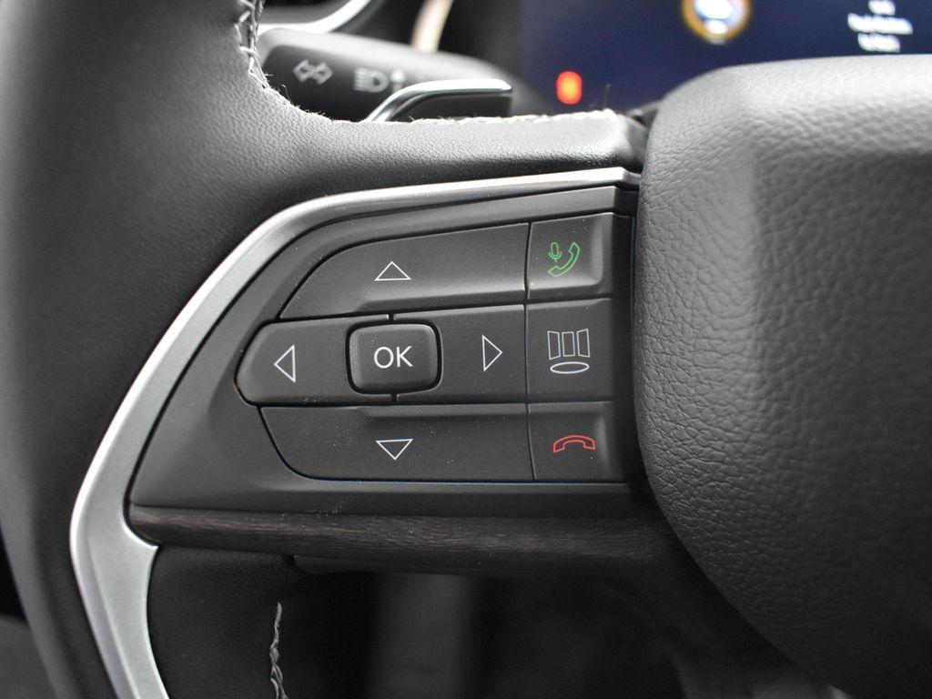 new 2025 Jeep Grand Cherokee L car, priced at $48,885