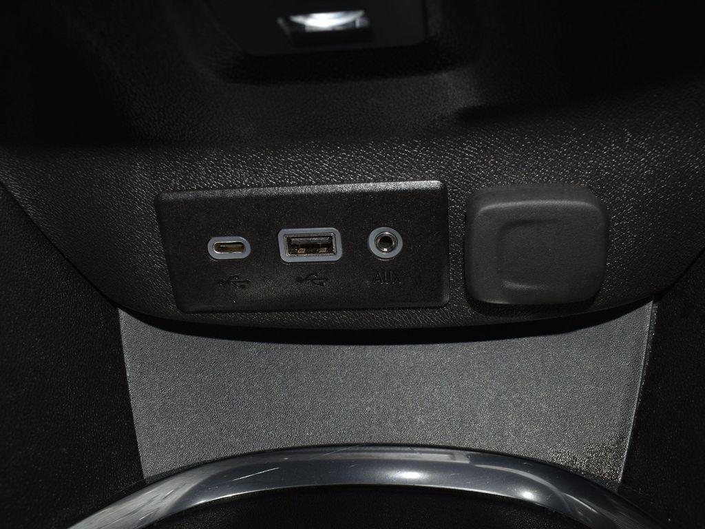 used 2024 Chevrolet Malibu car, priced at $19,467