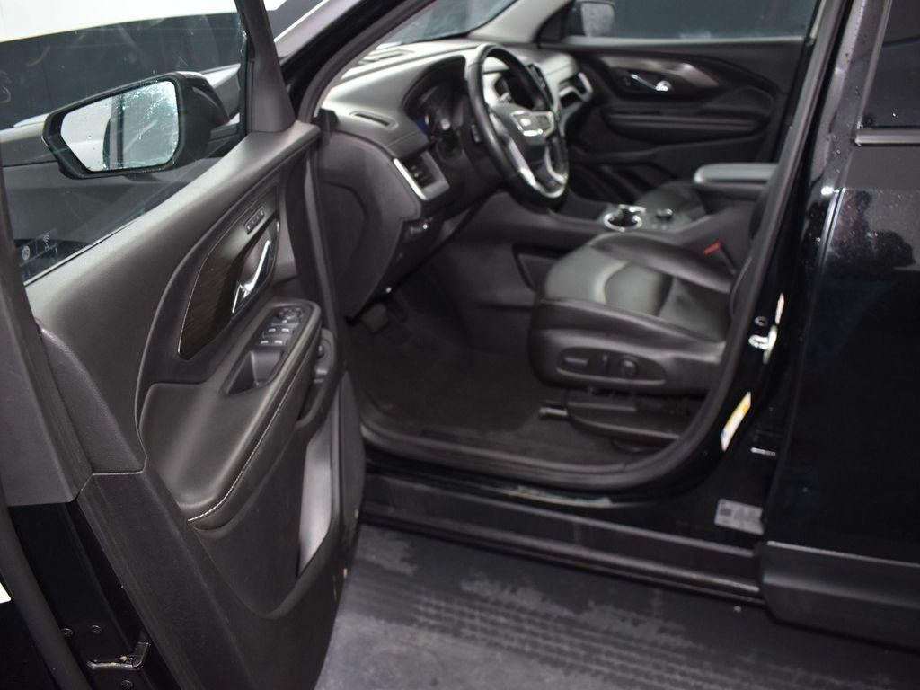 used 2023 GMC Terrain car, priced at $22,042