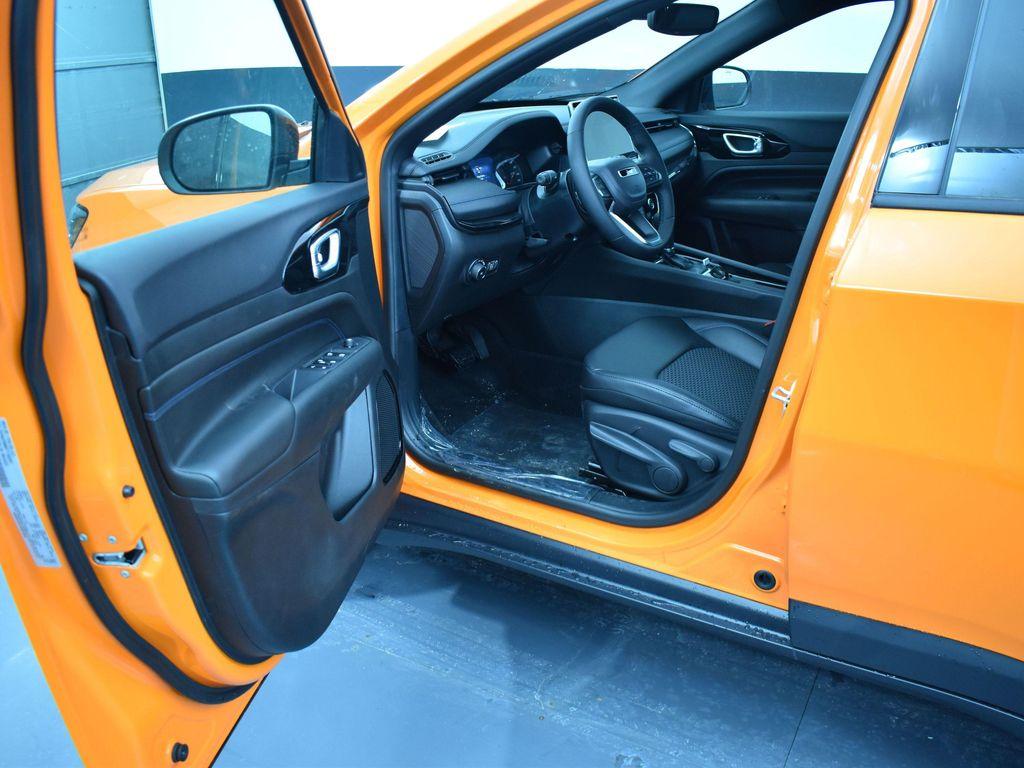 new 2026 Jeep Compass car, priced at $26,978