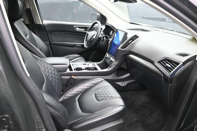 used 2024 Ford Edge car, priced at $25,572