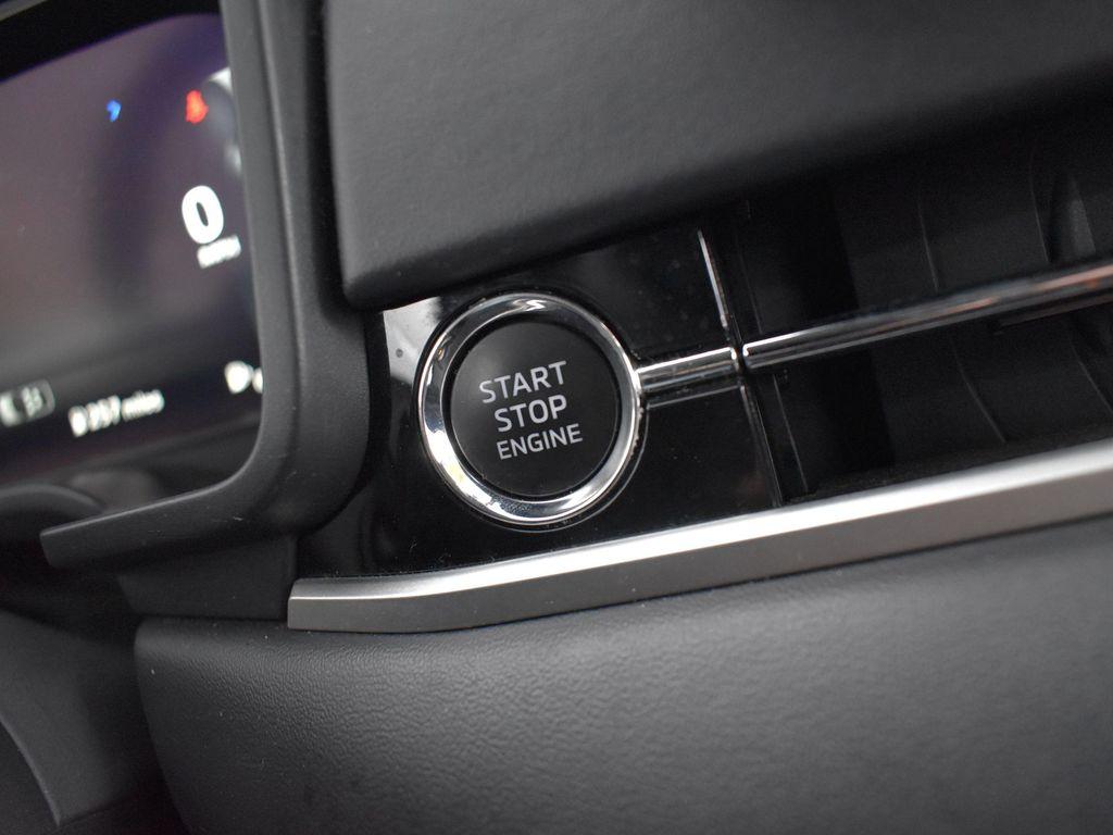 used 2024 Mitsubishi Outlander car, priced at $23,032