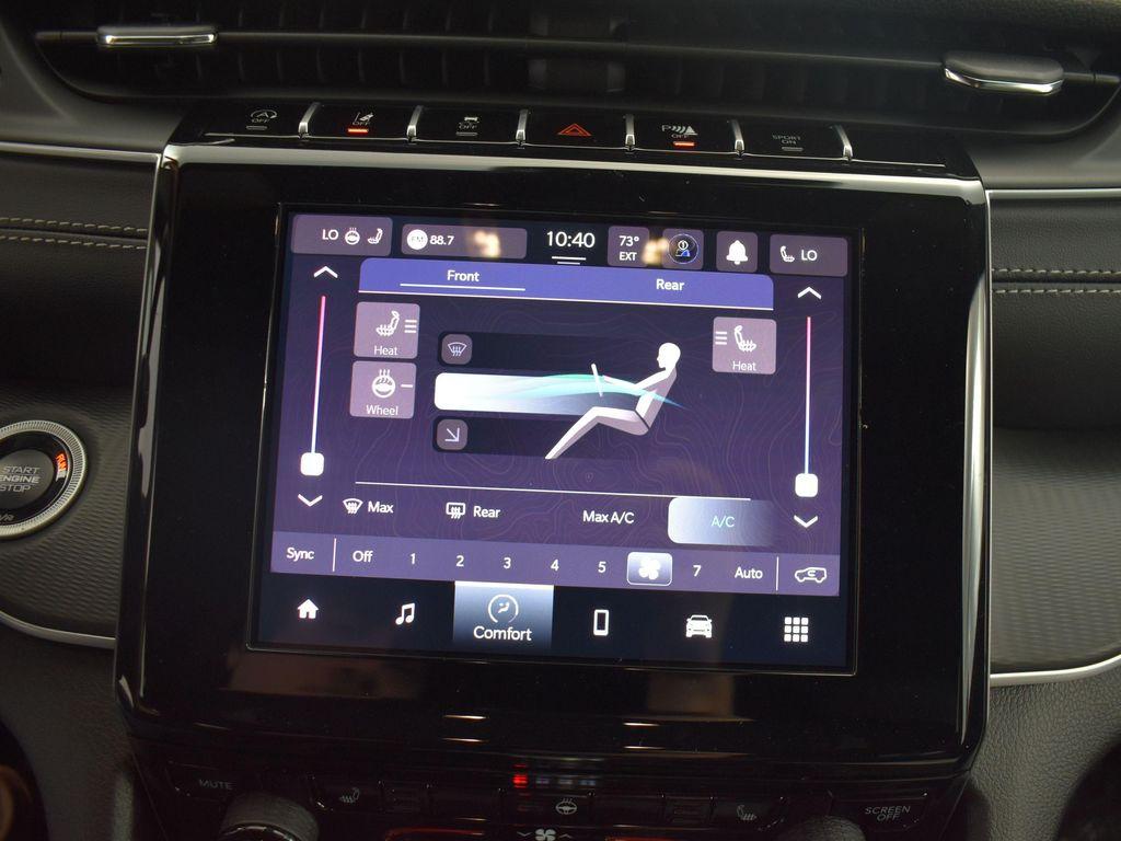 new 2025 Jeep Grand Cherokee L car, priced at $45,096