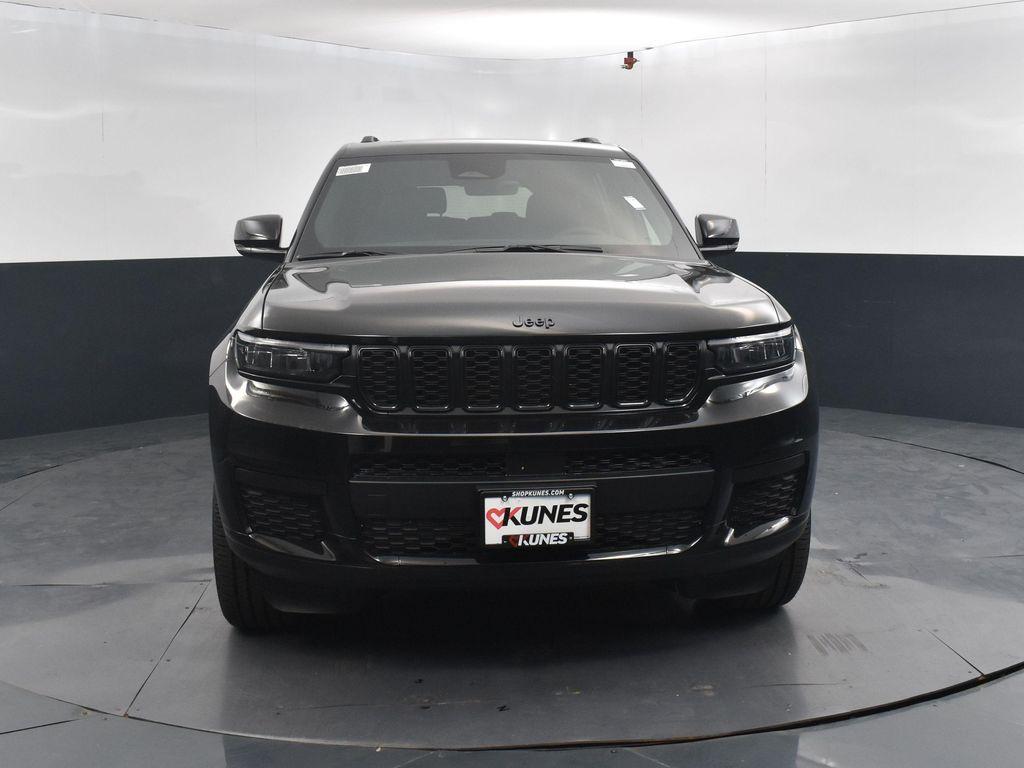 new 2025 Jeep Grand Cherokee L car, priced at $45,096