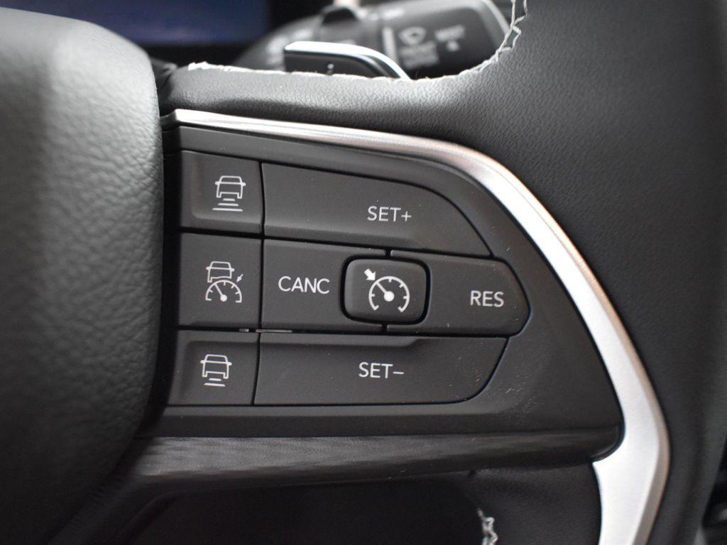 new 2025 Jeep Grand Cherokee L car, priced at $45,096