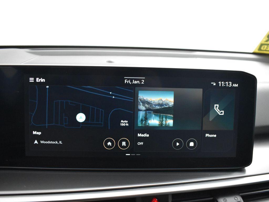 used 2025 Kia Sorento car, priced at $32,726