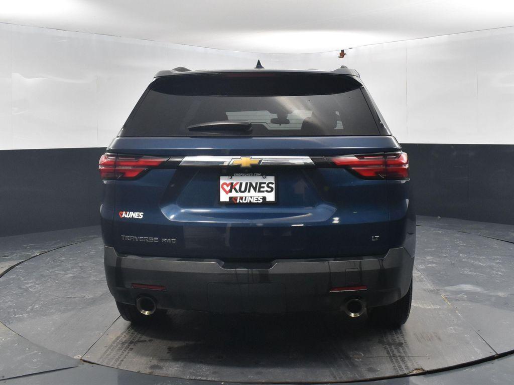used 2023 Chevrolet Traverse car, priced at $25,300
