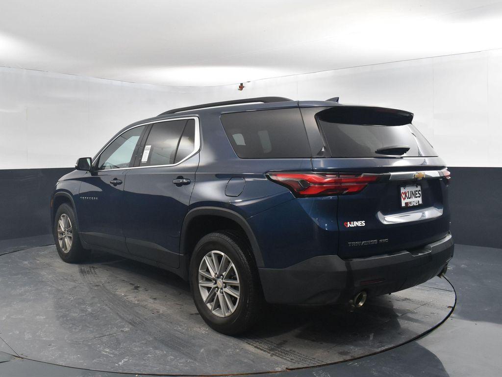 used 2023 Chevrolet Traverse car, priced at $25,300