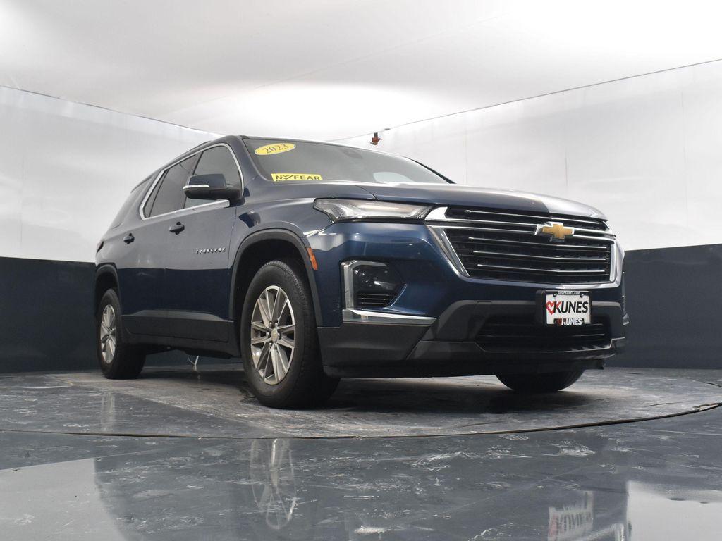 used 2023 Chevrolet Traverse car, priced at $25,300