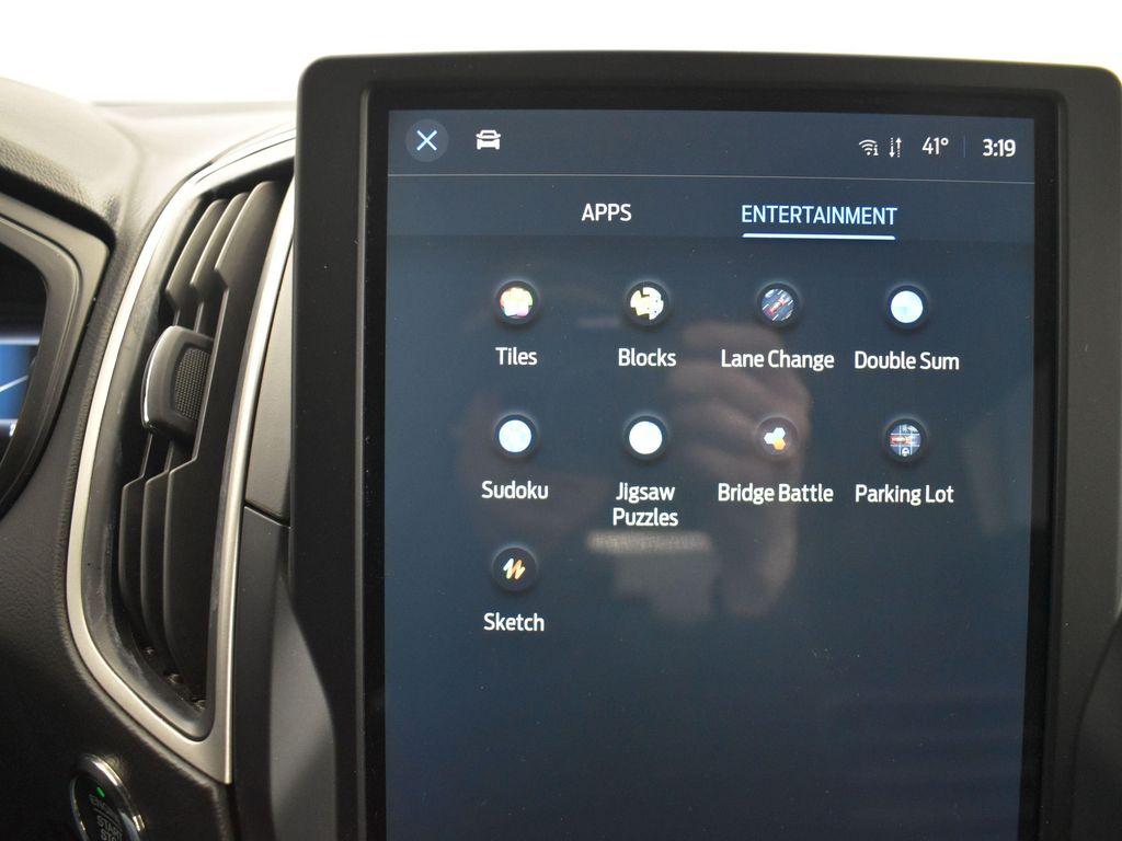 used 2023 Ford Edge car, priced at $22,009