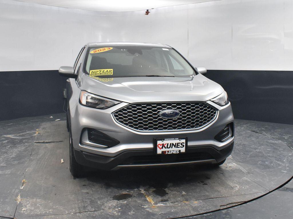 used 2023 Ford Edge car, priced at $22,009