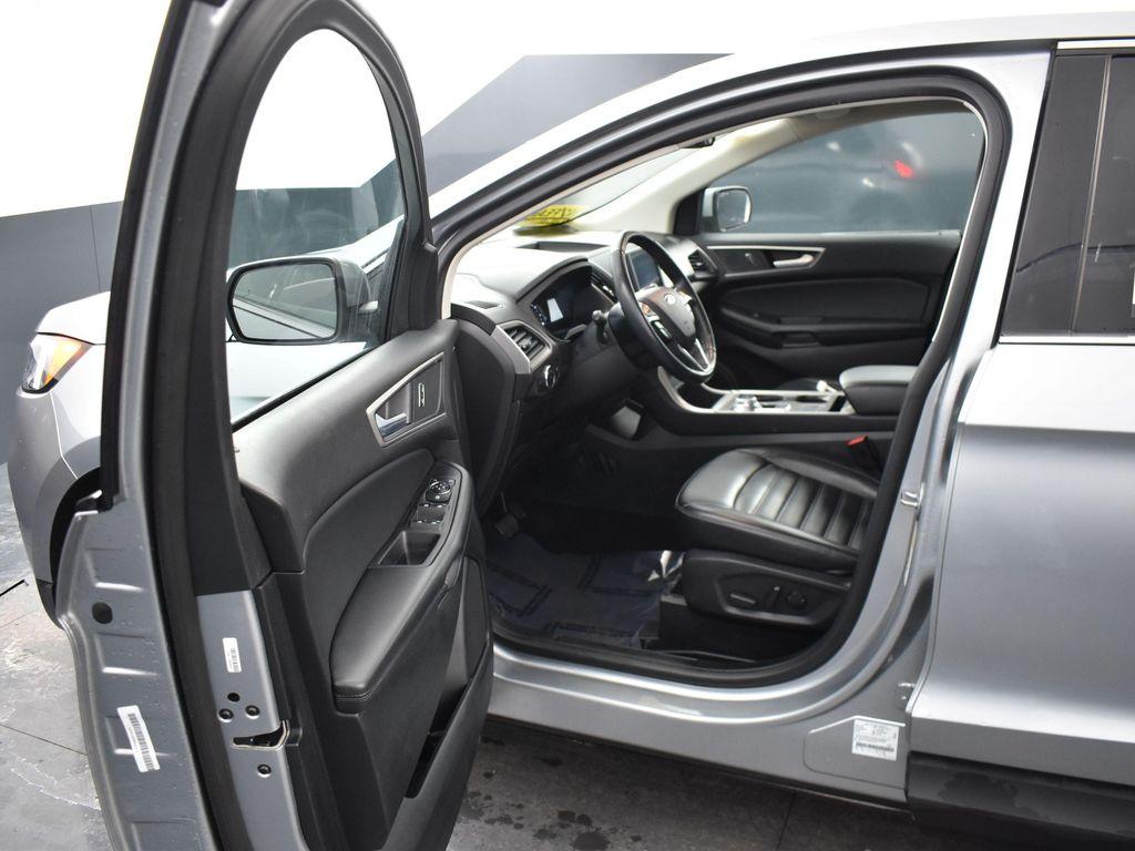 used 2023 Ford Edge car, priced at $22,009