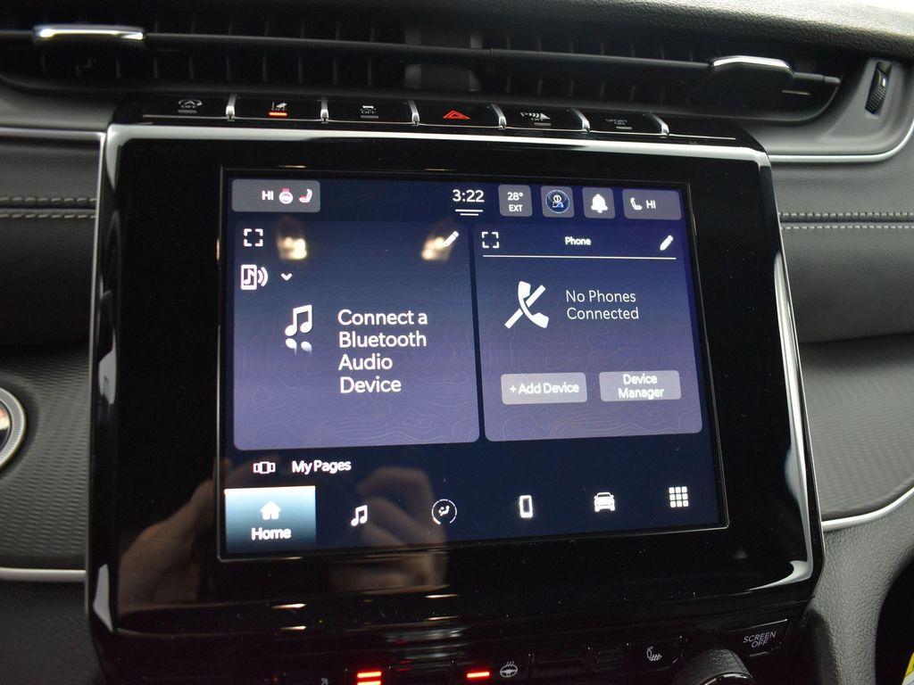 new 2025 Jeep Grand Cherokee car, priced at $43,934