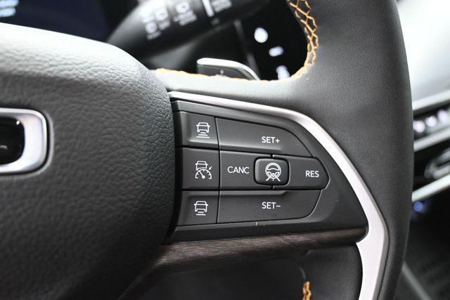 new 2026 Jeep Grand Cherokee car, priced at $52,138