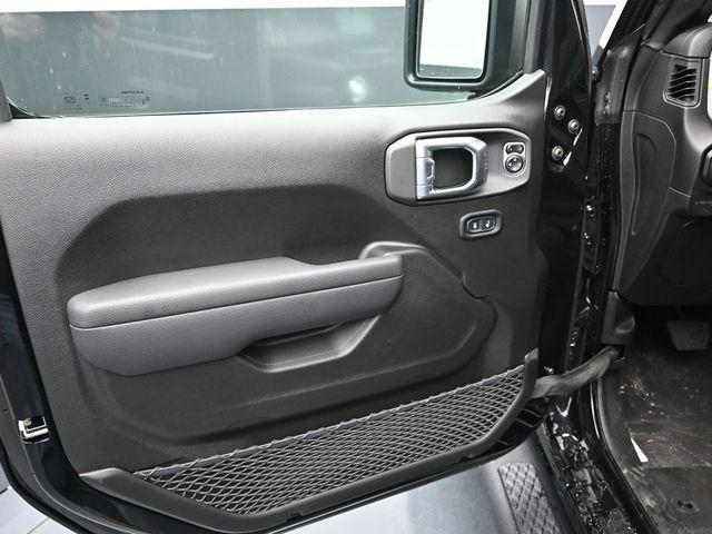 new 2026 Jeep Gladiator car, priced at $54,912