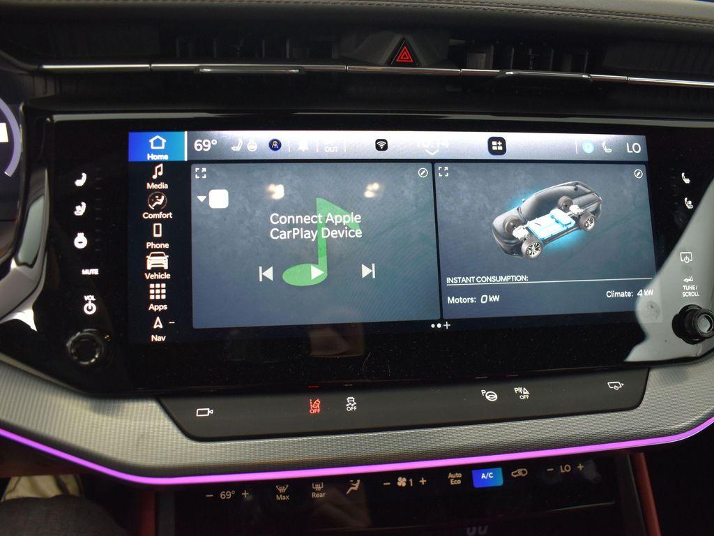 used 2025 Jeep Wagoneer S car, priced at $46,996