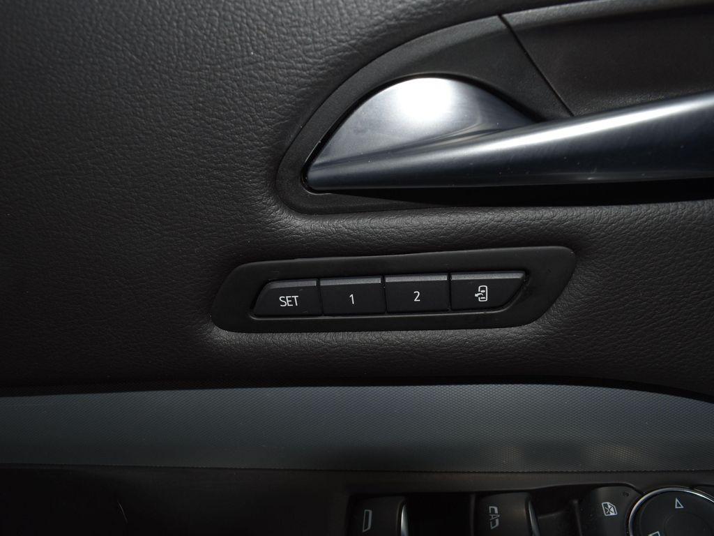 used 2023 Cadillac XT4 car, priced at $24,999