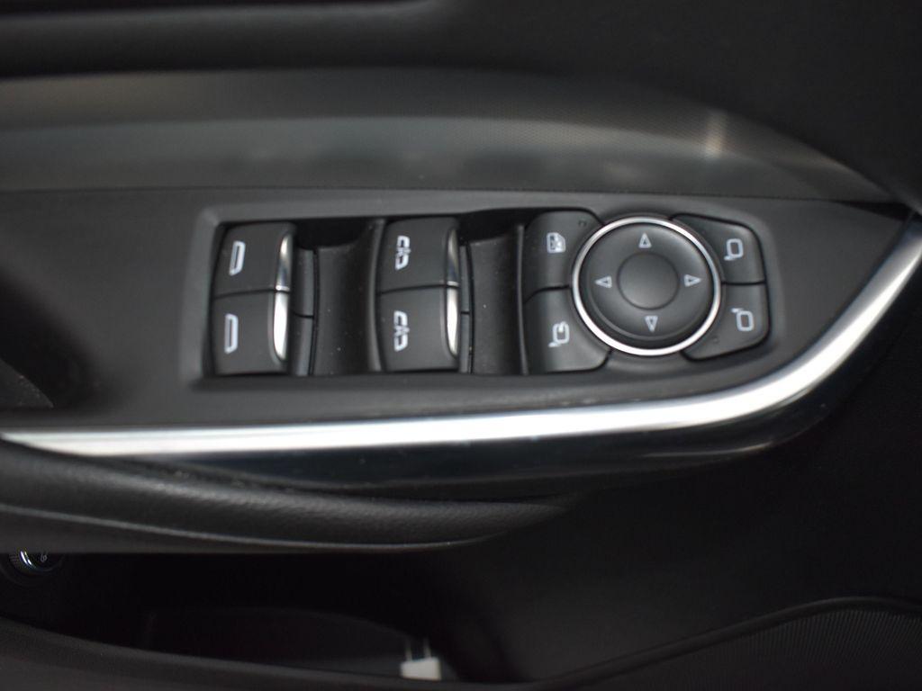 used 2023 Cadillac XT4 car, priced at $24,999