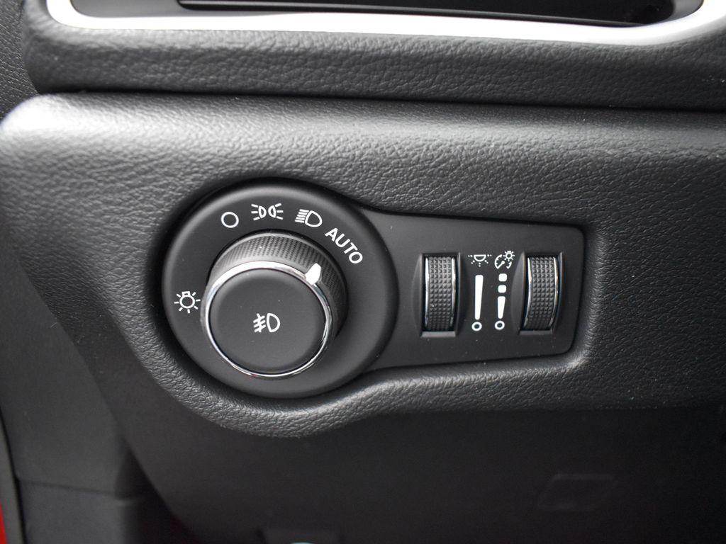 new 2026 Chrysler Pacifica car, priced at $52,731