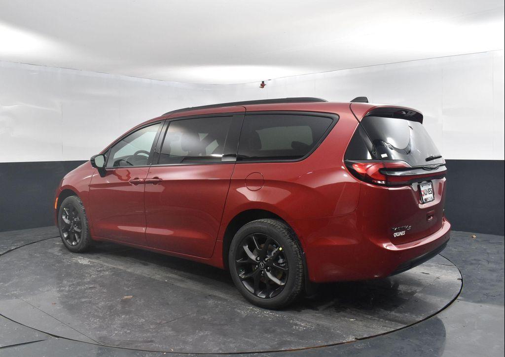 new 2026 Chrysler Pacifica car, priced at $52,731