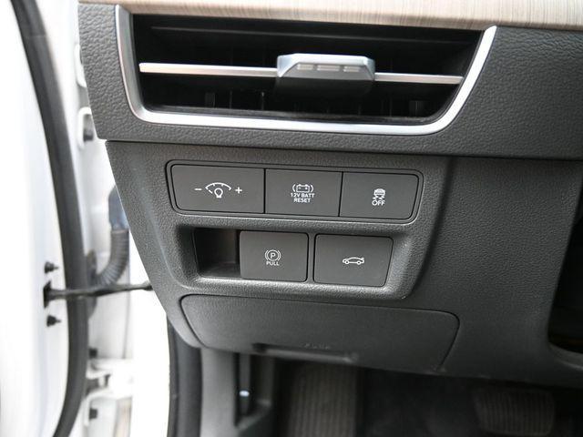 used 2025 Hyundai Sonata Hybrid car, priced at $22,160