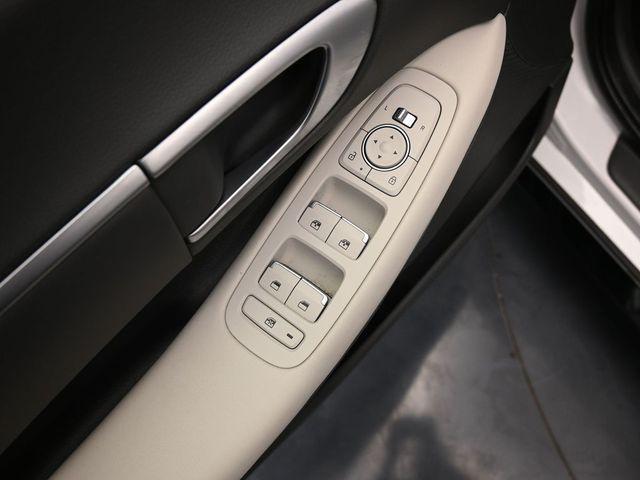used 2025 Hyundai Sonata Hybrid car, priced at $22,160