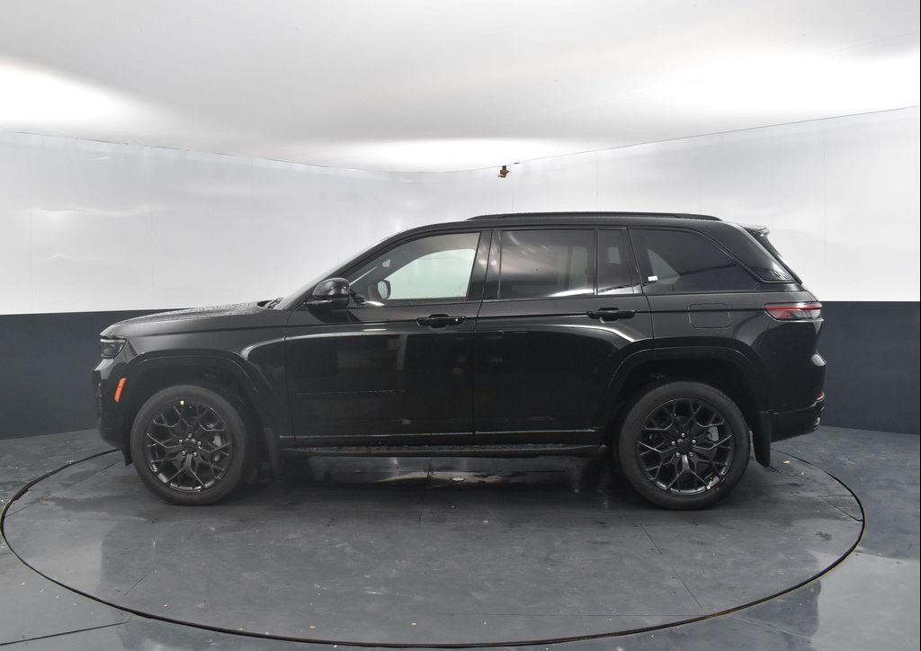 new 2025 Jeep Grand Cherokee car, priced at $64,914