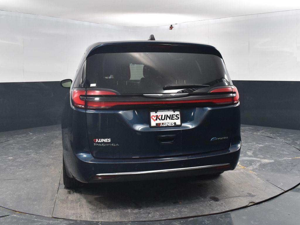 used 2024 Chrysler Pacifica Hybrid car, priced at $26,974