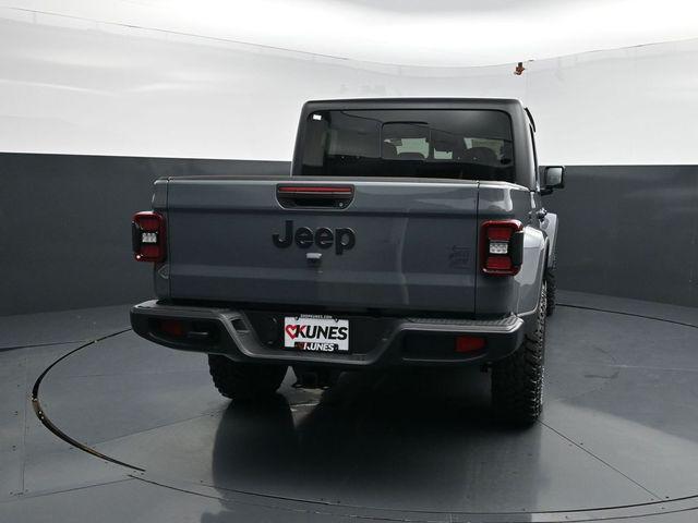 new 2026 Jeep Gladiator car, priced at $51,161