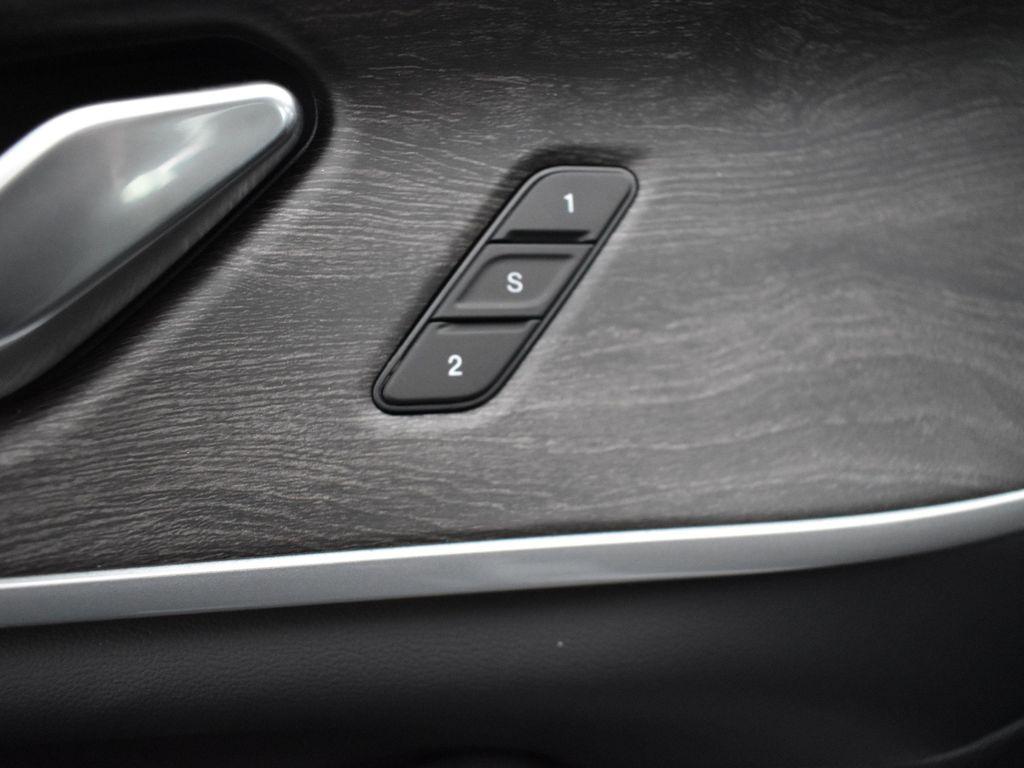 new 2025 Jeep Grand Cherokee car, priced at $44,797