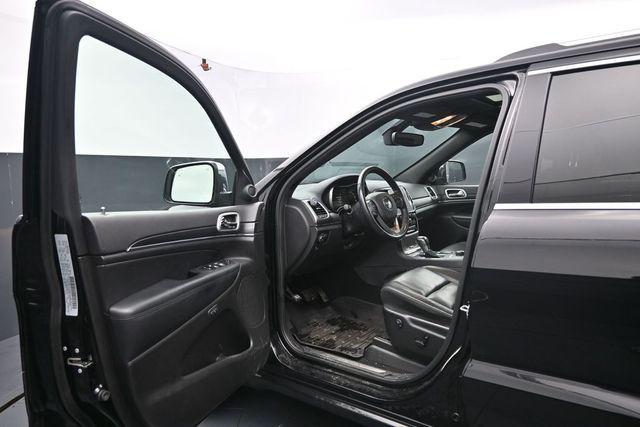 used 2020 Jeep Grand Cherokee car, priced at $18,648