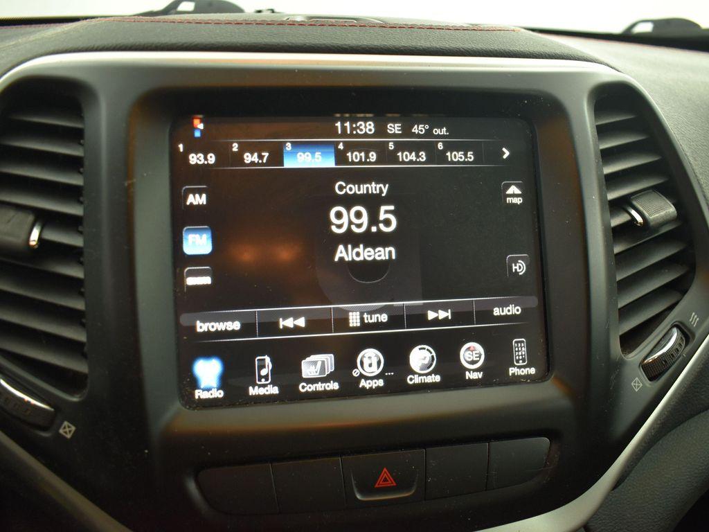 used 2014 Jeep Cherokee car, priced at $5,900