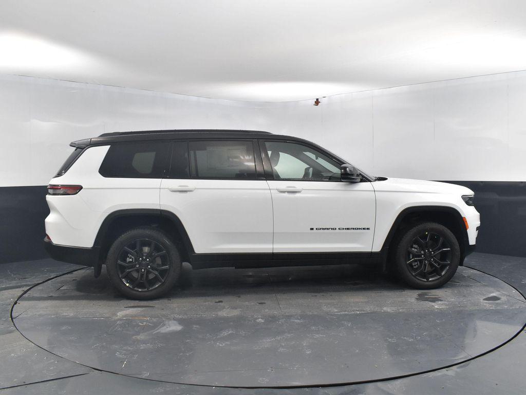 new 2025 Jeep Grand Cherokee L car, priced at $51,511