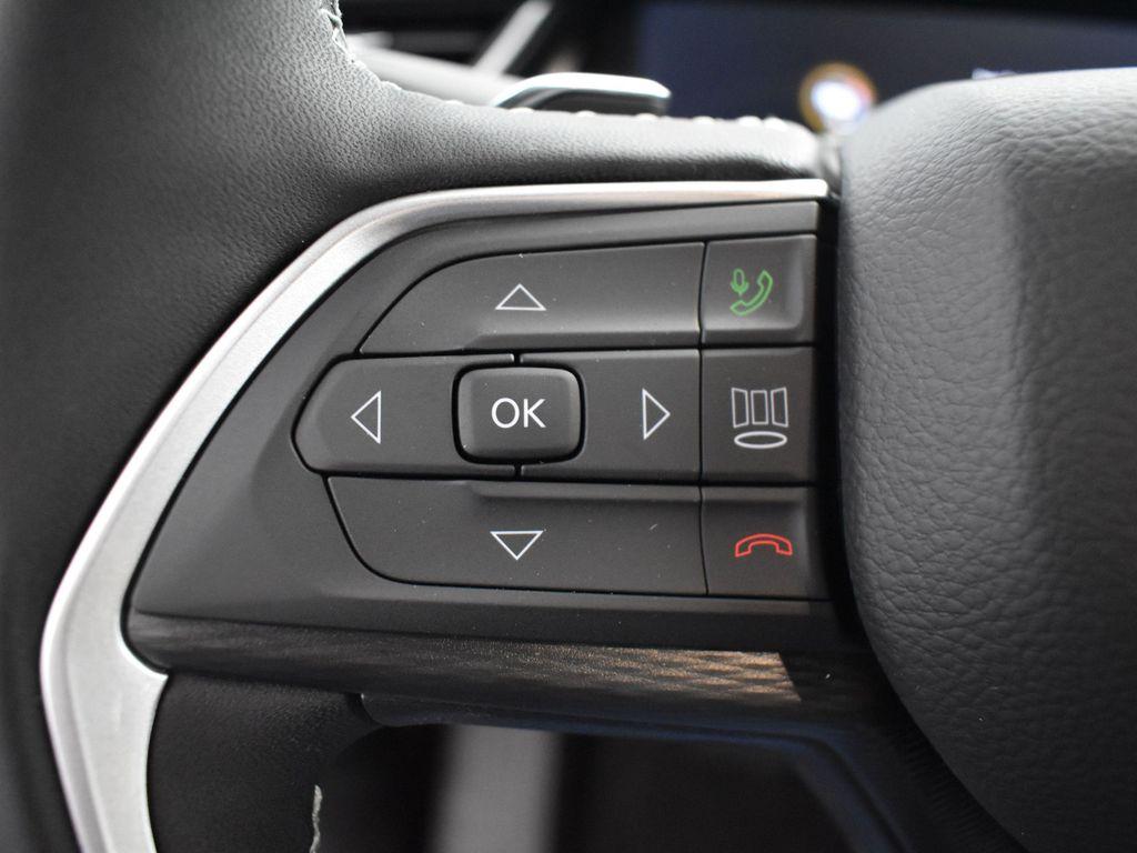 new 2025 Jeep Grand Cherokee L car, priced at $46,230