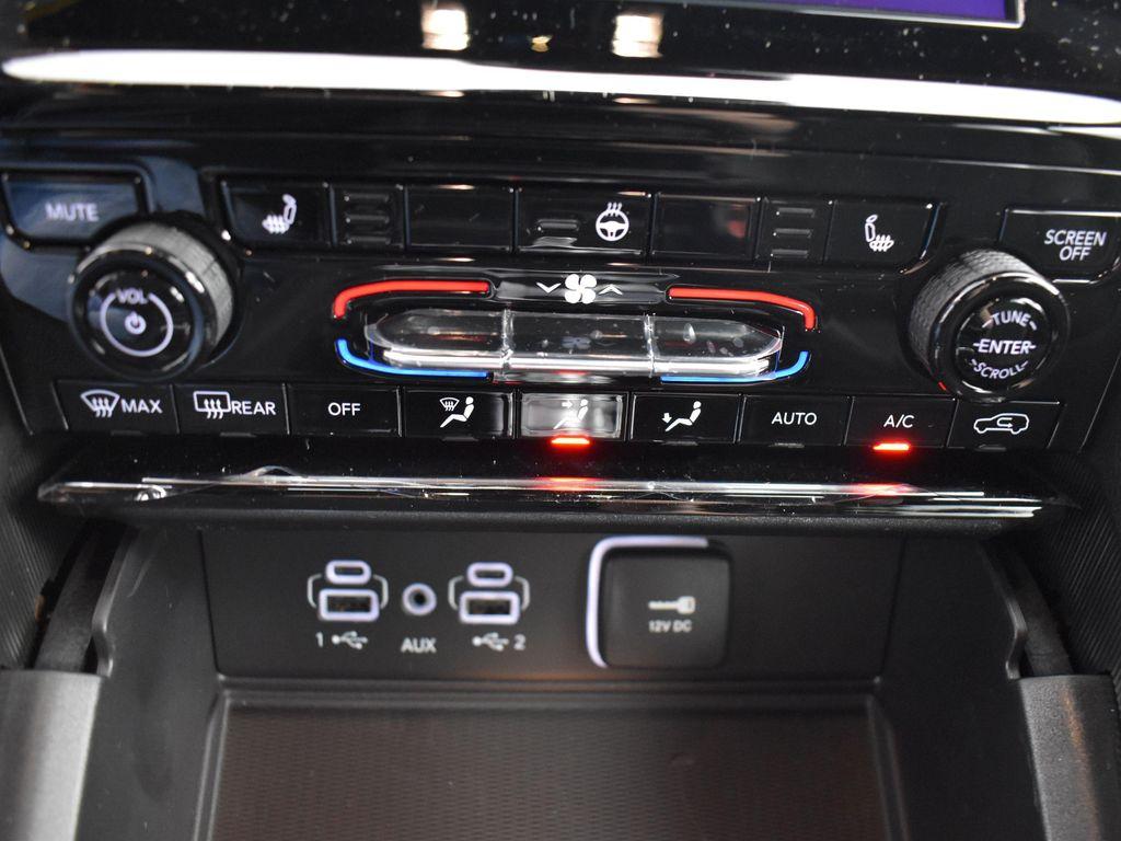 new 2025 Jeep Grand Cherokee L car, priced at $46,230