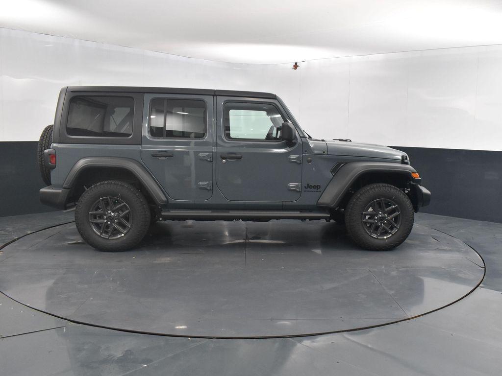 new 2026 Jeep Wrangler car, priced at $42,246
