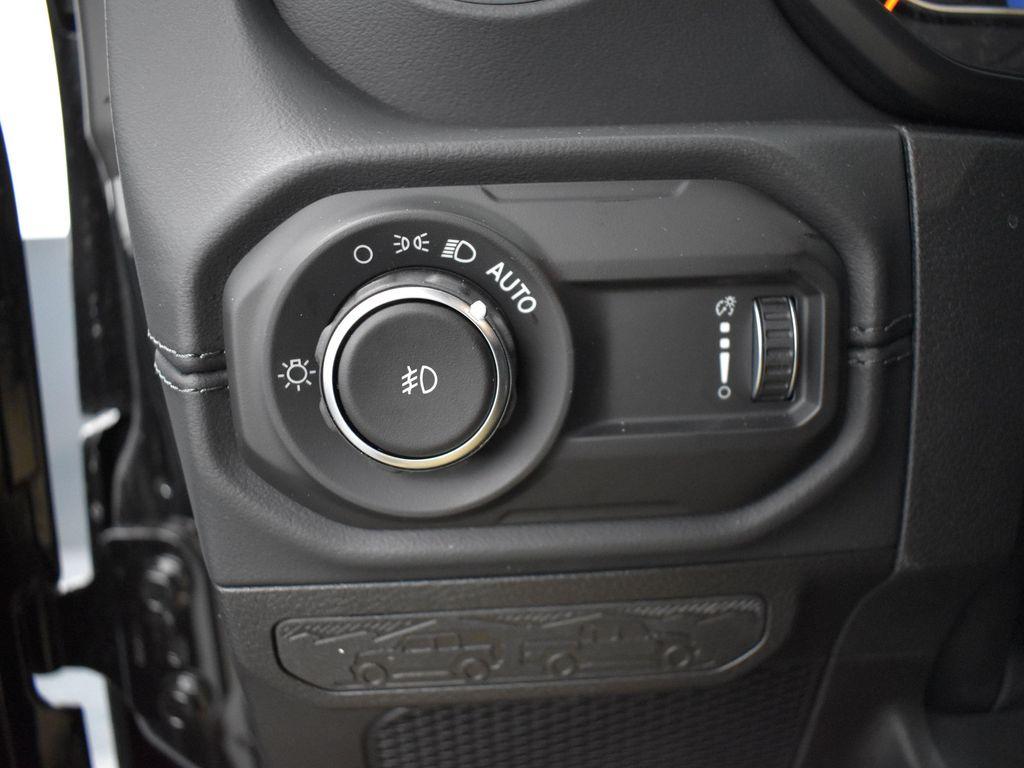 new 2026 Jeep Wrangler car, priced at $57,085