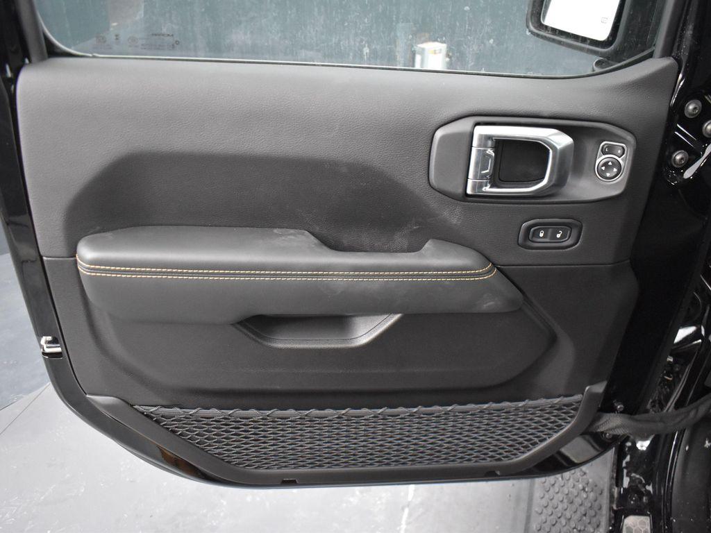 new 2026 Jeep Wrangler car, priced at $57,085