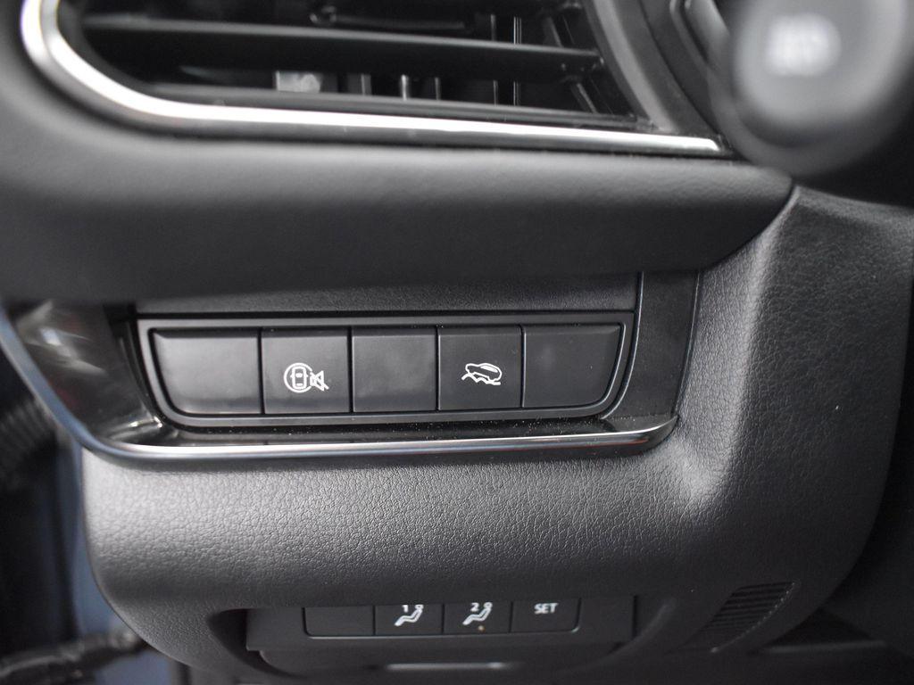 used 2024 Mazda CX-30 car, priced at $23,823
