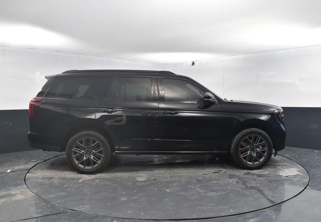 used 2025 Ford Expedition car, priced at $76,974
