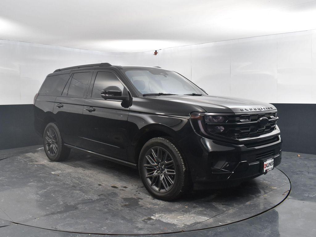 used 2025 Ford Expedition car, priced at $76,974