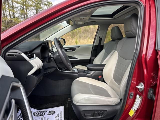 used 2020 Toyota RAV4 car, priced at $23,488