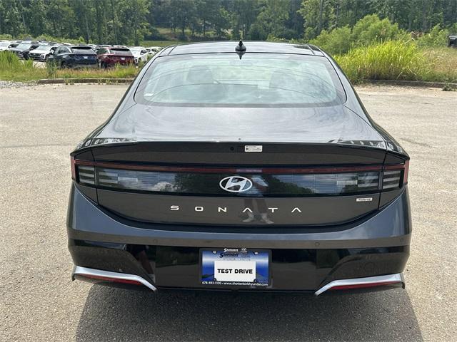 new 2025 Hyundai Sonata Hybrid car, priced at $35,256