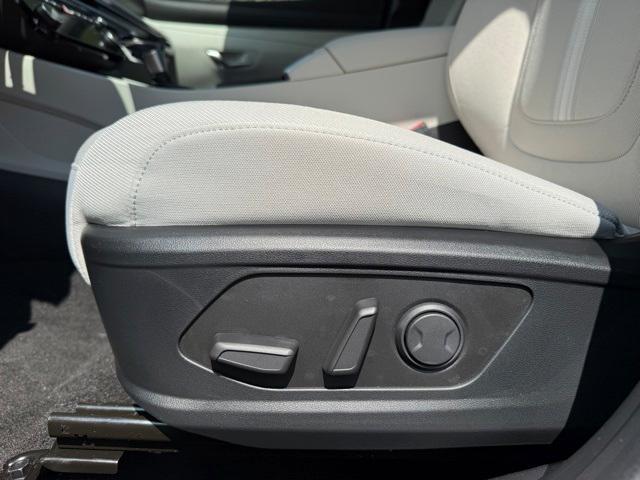 new 2026 Hyundai Tucson car, priced at $29,436