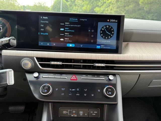 new 2025 Hyundai Sonata Hybrid car, priced at $28,922