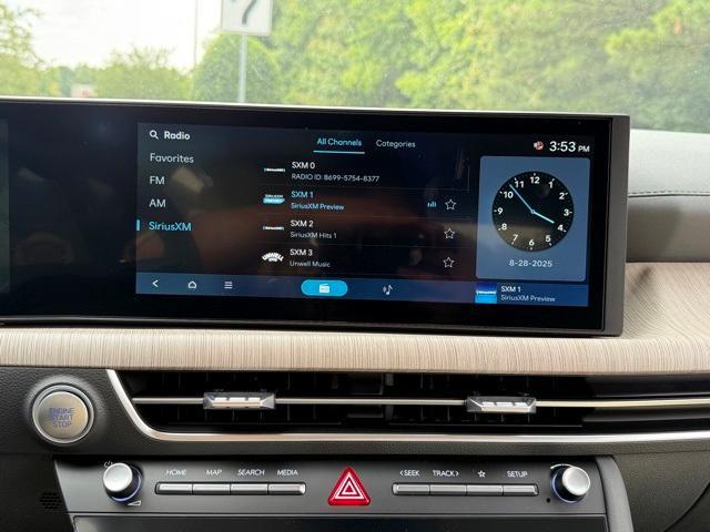 new 2025 Hyundai Sonata Hybrid car, priced at $28,922