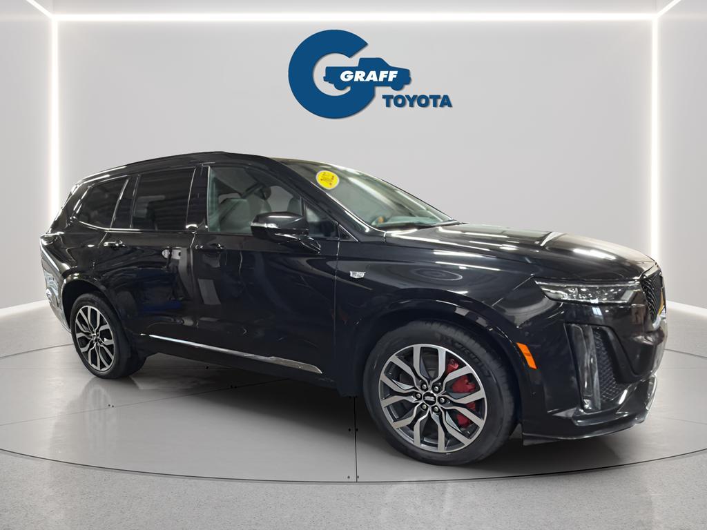 used 2022 Cadillac XT6 car, priced at $33,926
