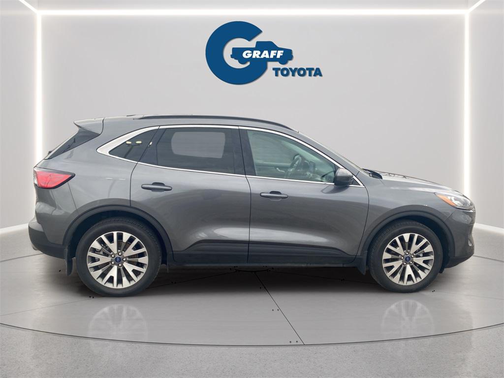 used 2022 Ford Escape car, priced at $23,469