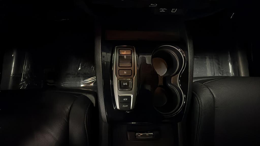 used 2021 Honda Pilot car, priced at $30,267