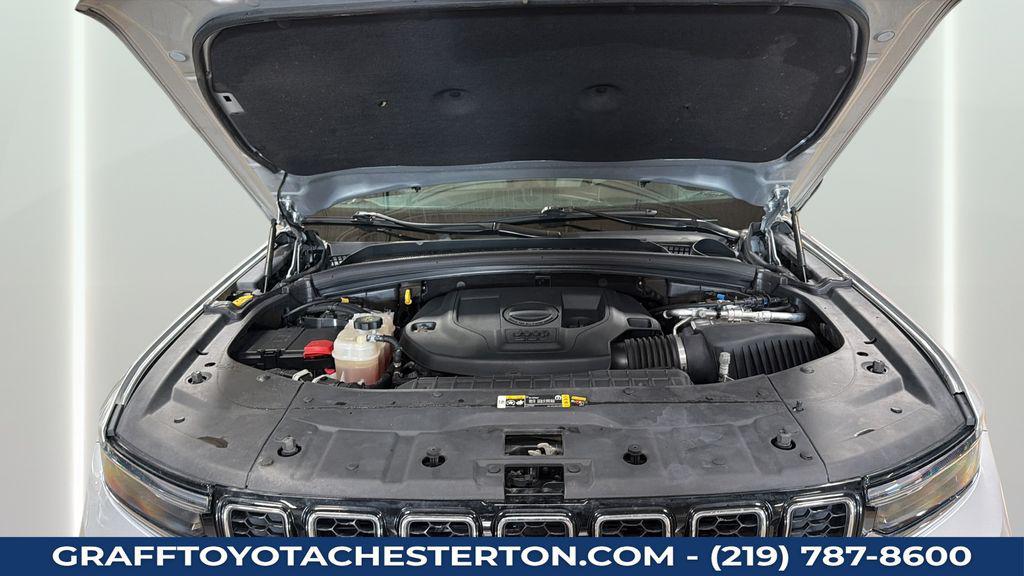 used 2021 Jeep Grand Cherokee L car, priced at $28,779
